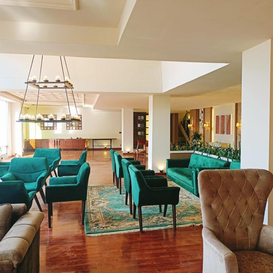 Shelton Suites Bhurban Eksteriør billede