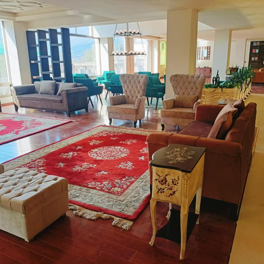 Shelton Suites Bhurban Eksteriør billede